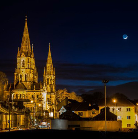 Cathedral astronomical photograph by Cork PhD student features on Bishop Paul and Mrs Susan Colton&rsquo;s 2020 Christmas card