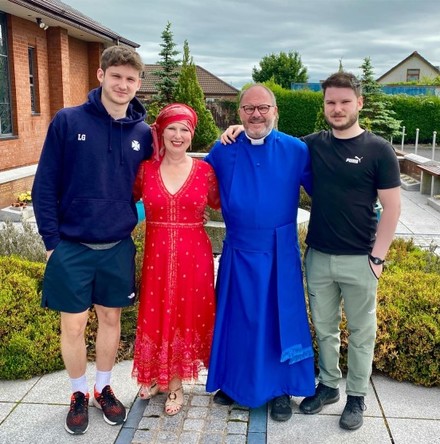 Graham family&rsquo;s marathon effort for Macmillan