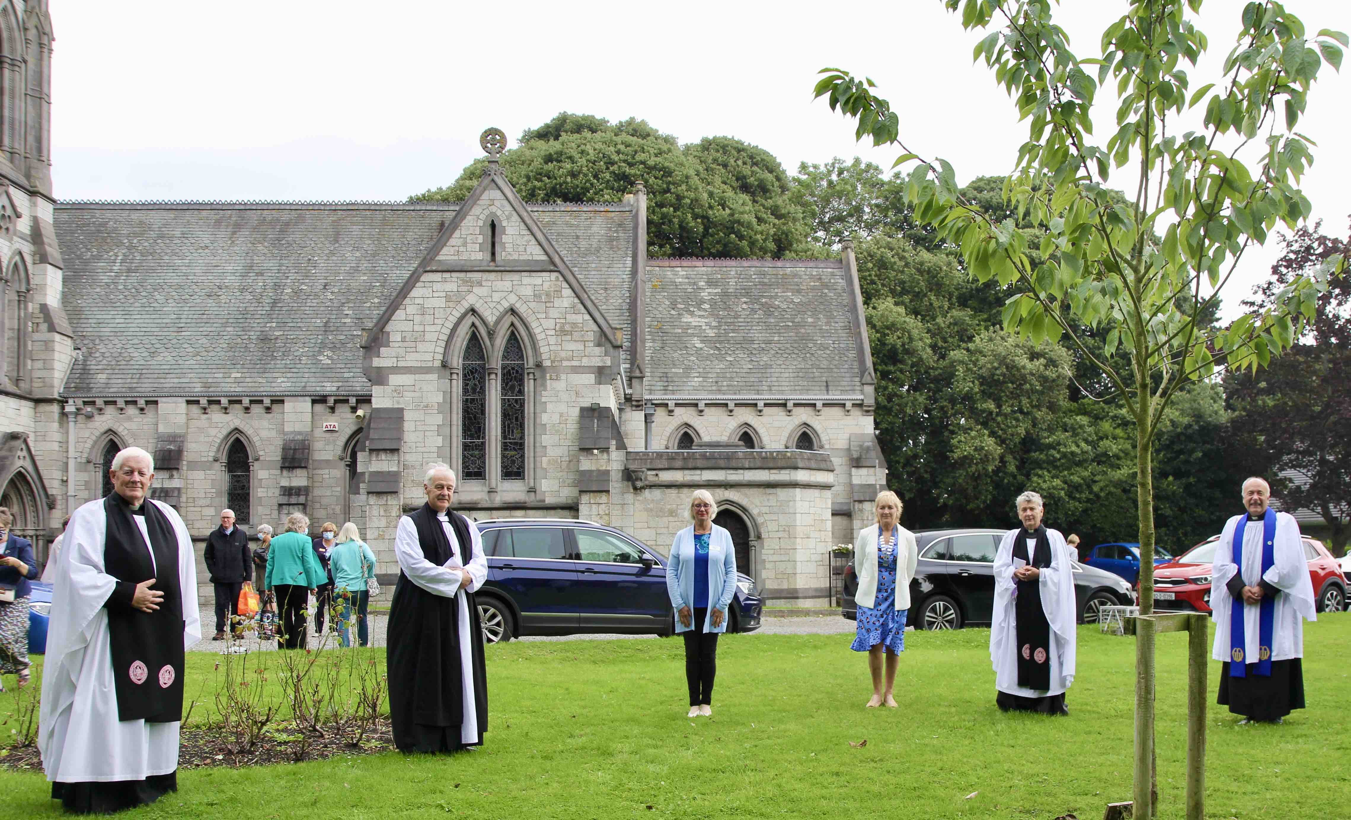 Mothers’ Union celebrates legacy of Irish founder – refurbished grave ...
