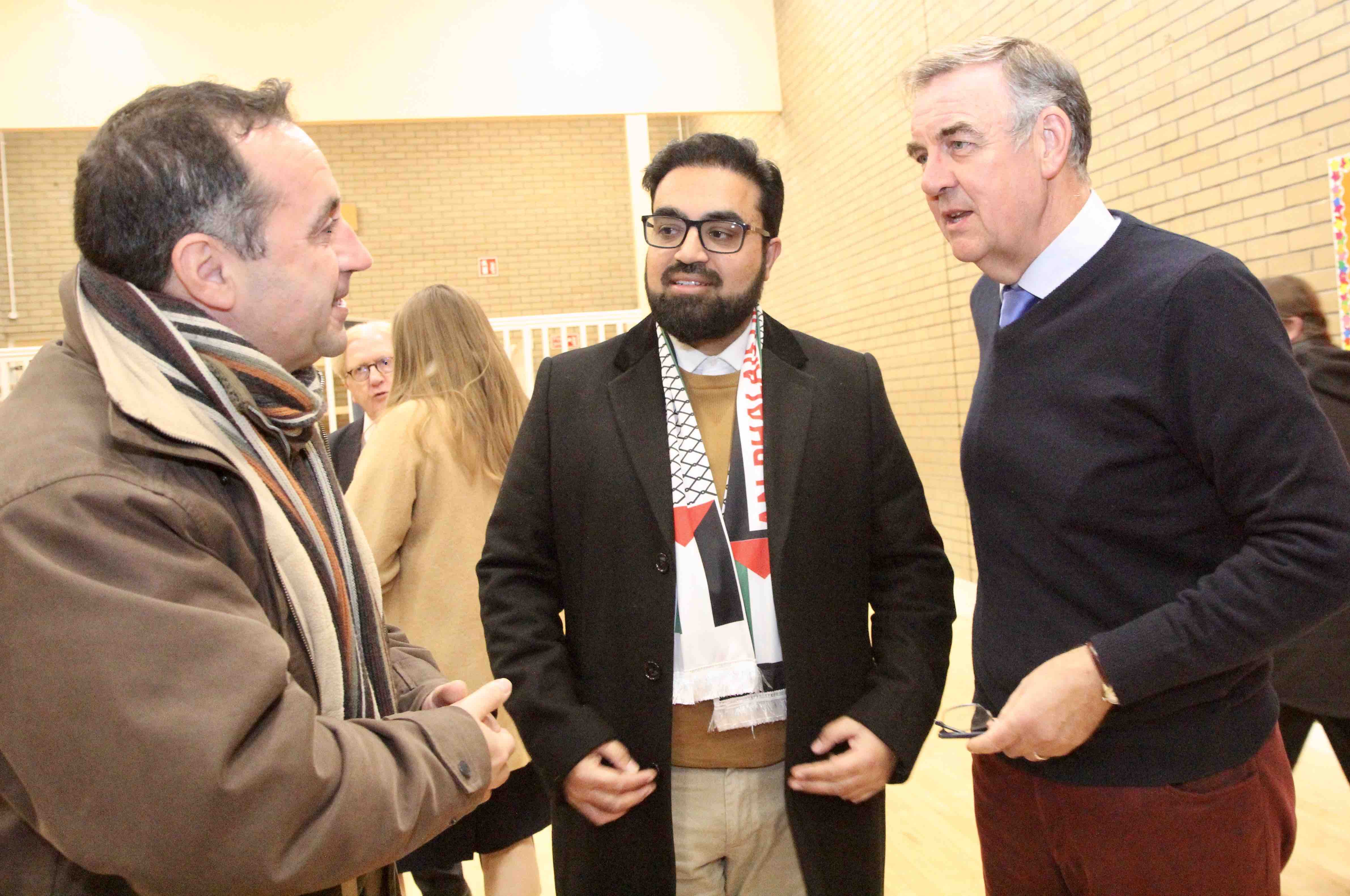 Adrian Cristea of DCIF, Shaykh Dr Umar Al&ndash;Qadri and Brian Dobson.